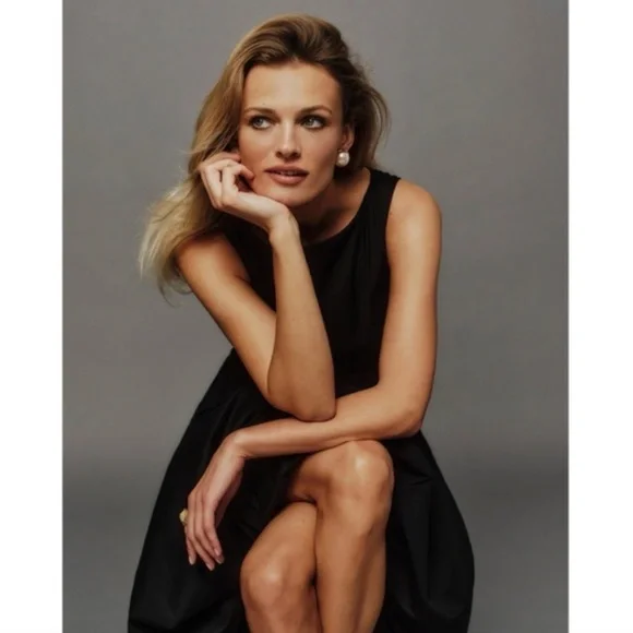 ANTHROPOLOGIE REFORMATION ELVIRA OPEN BACK MIDI DRESS BLACK ORGANIC COTTON 6 NWT - Picture 4 of 13